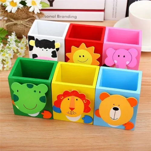 cartoon-animal-pen-stand-2-pc-set-random-models--500x500 (1)